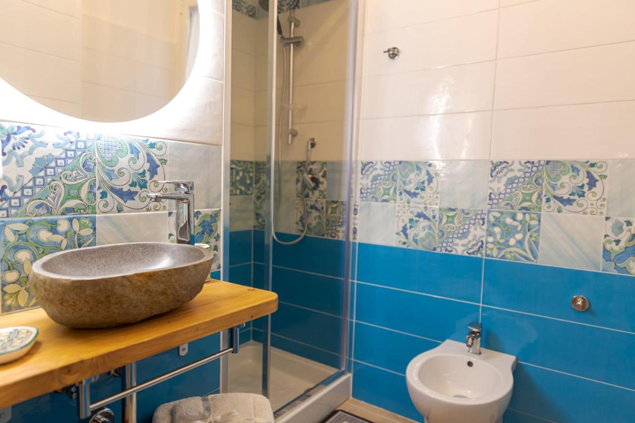 Sea Garden Apartments Асчеа Екстериор снимка